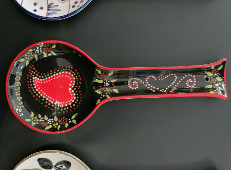 Spoon holder (ceramic with portuguese patterns)