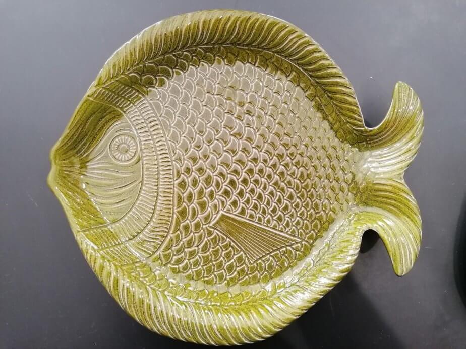 Medium size Fish-shaped ceramic plate - dark green