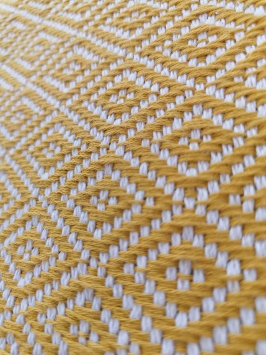 Cotton Blankets - Yellow Diamond - detail